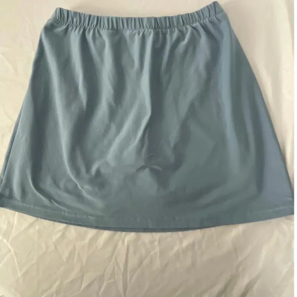 Nike Women's Casual Elastic Waist Mini Skirt - Light Blue (Size 8)